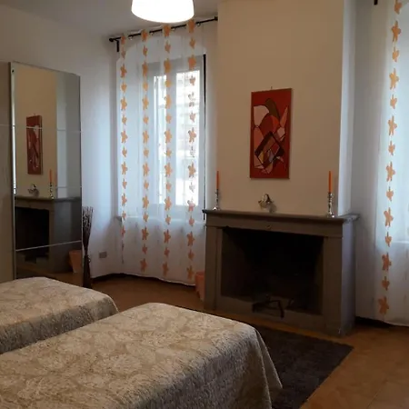 Pansiyon Stanza In Condiviso Nel Centro Storico Di